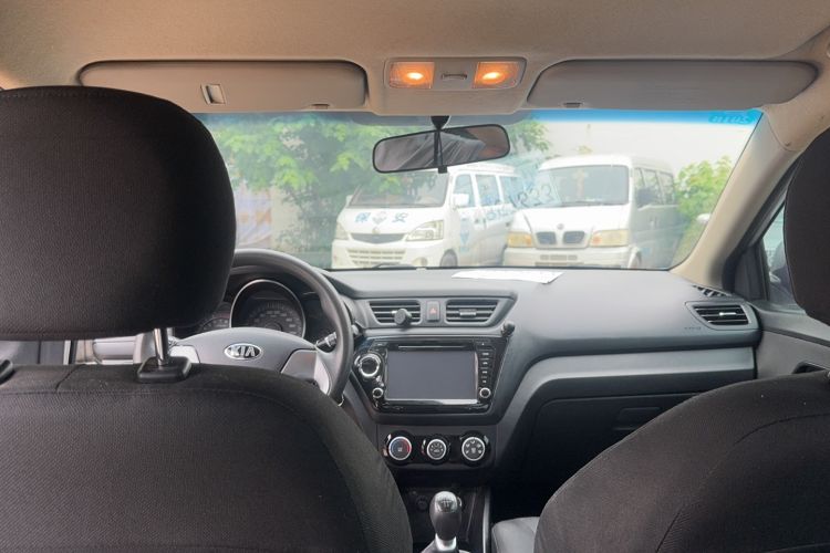 Used Kia K2 2015 Sedan 1.4L MT GLS
