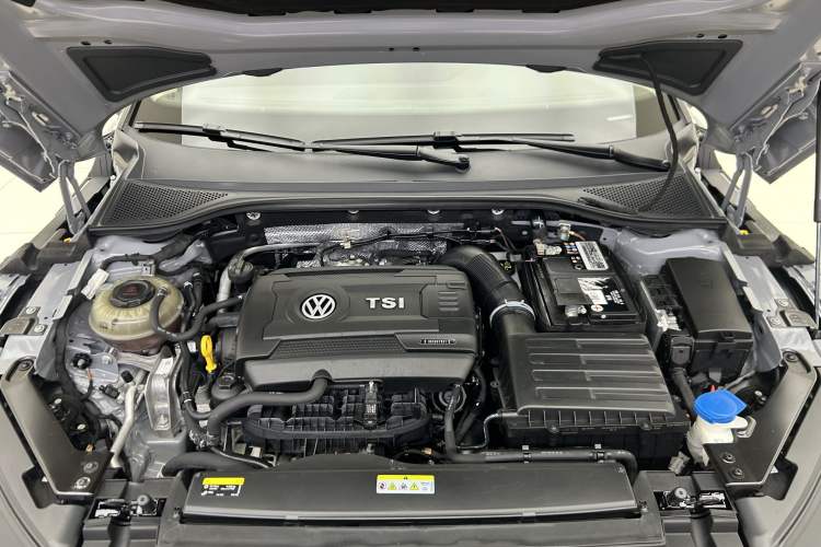 Used Volkswagen FAW-Volkswagen CC 2021 380TSI Striking Edition
