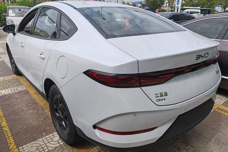 Used BYD Qin PLUS 2025 DM-i Smart Drive 55KM Leading Model
