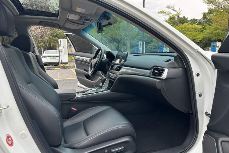 Used Honda Accord 2018 260TURBO Elite Edition China VI
