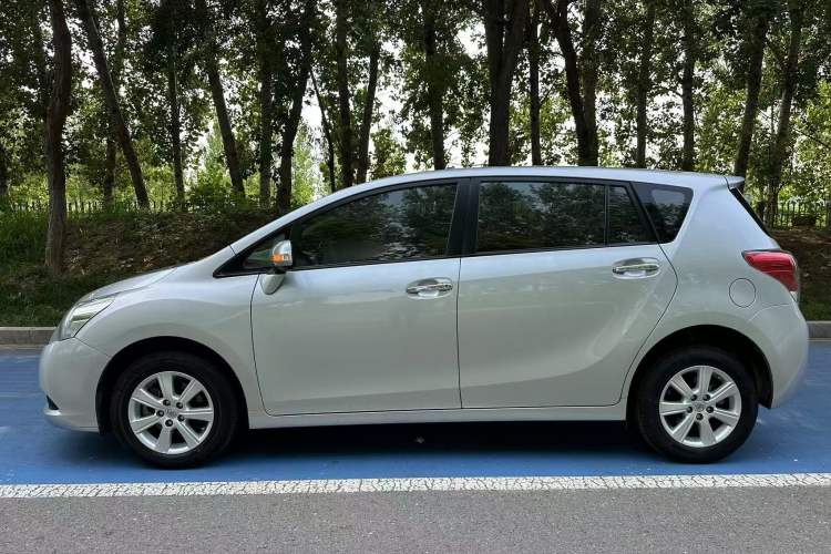 Used Toyota Verso 2011 180E CVT Elite Edition

