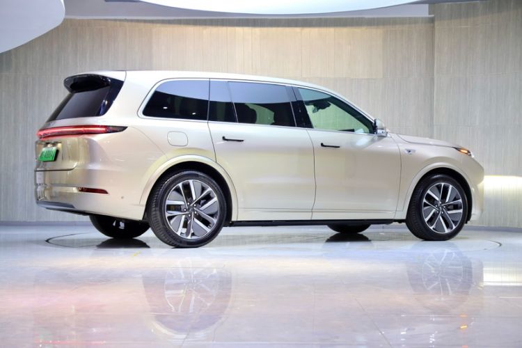 Used Li Auto L9 2022 Max model