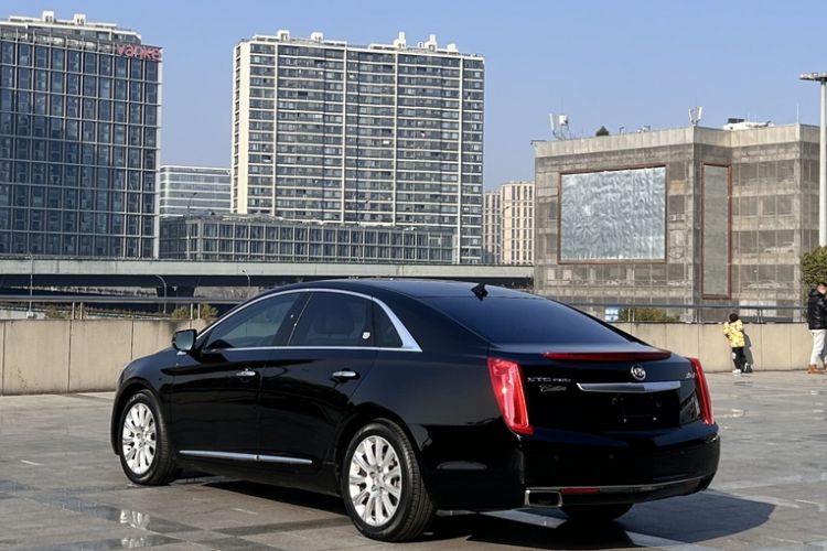 Used Cadillac XTS 2014 28T Comfort Version
