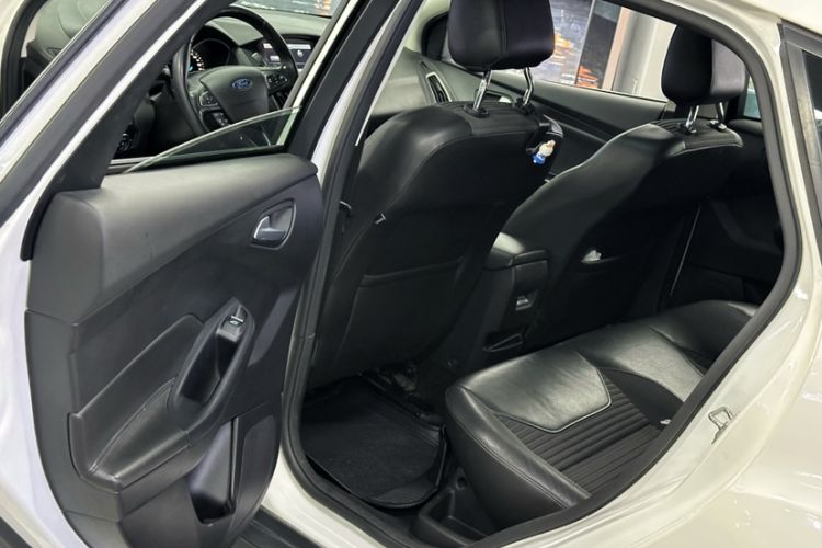 Used Ford Focus 2015 Hatchback EcoBoost 180 Automatic Elite Model
