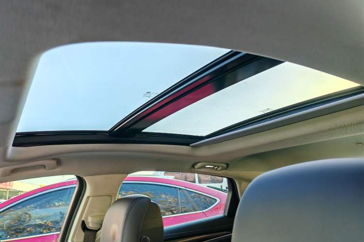 Used Buick LaCrosse 2019 28T Luxury Model
