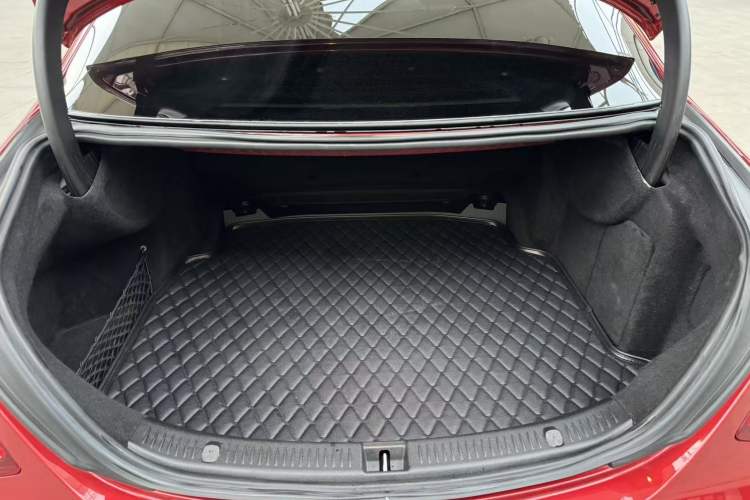 Used Mercedes-Benz E-Class 2017 E 200 Sport 4MATIC
