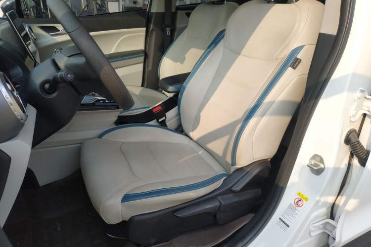 Used BYD Yuan Pro 2023 401 km Deluxe Version
