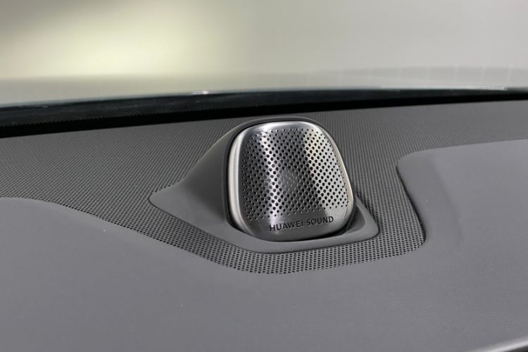 Used Hima AITO M5 2022 Range-Extended Rear-Drive Standard Version
