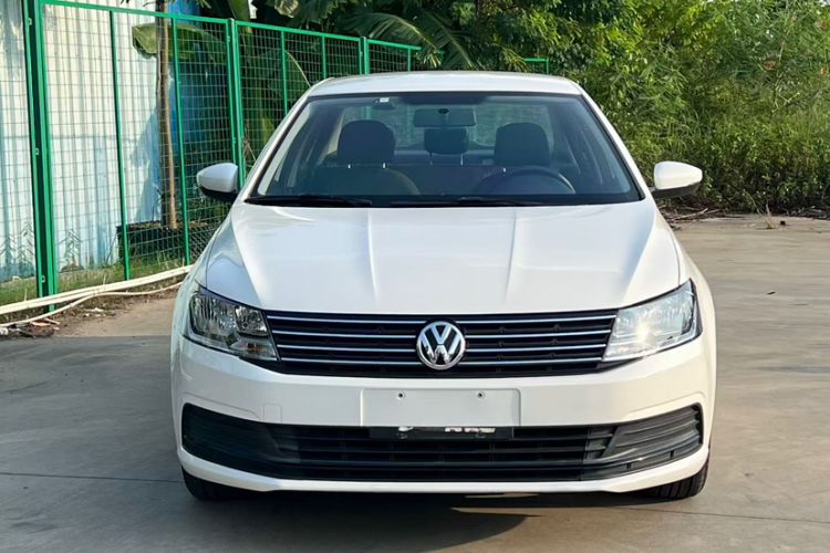 Used Volkswagen Lavida 2017 1.6L Automatic Fashion Edition
