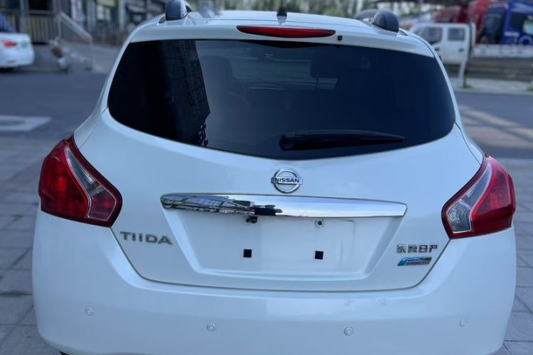 Used Nissan Tiida 2011 1.6L CVT Comfort Model
