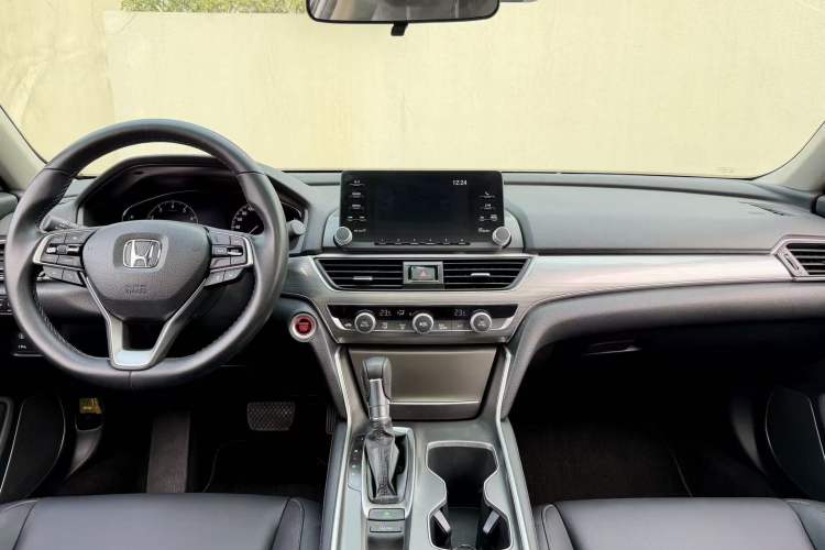 Used Honda Accord 2018 260TURBO Luxury Edition China VI
