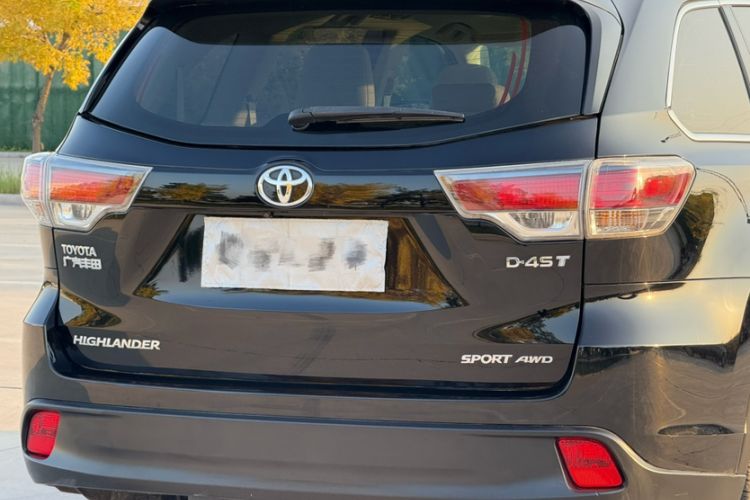 Used Toyota Highlander 2015 2.0T Four-Wheel Drive Luxury Edition 7-Seater
