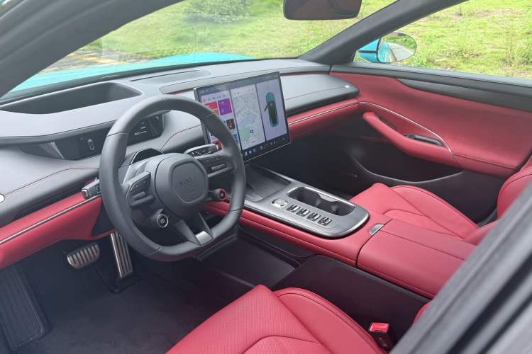 Used  SU7 2024 Four-Wheel Drive Ultra-Long Range Advanced Intelligent Driving Max Edition
