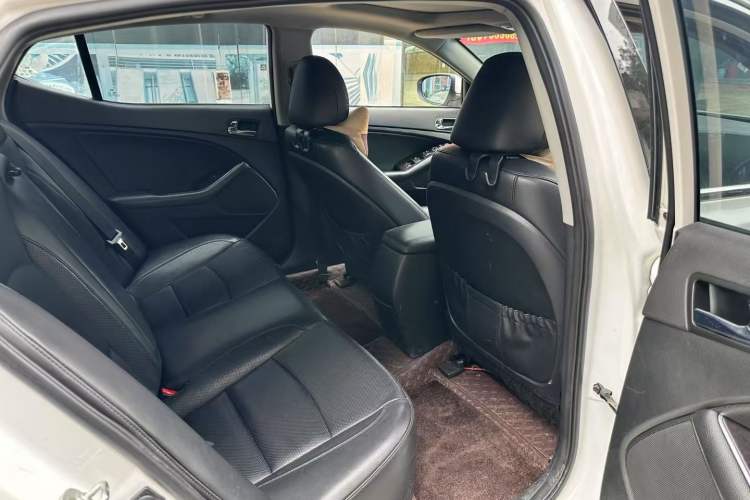 Used Kia K5 2014 2.0L Automatic LUXURY
