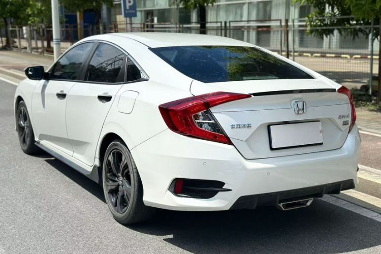 Used Honda Civic 2019 220TURBO CVT Dynamic Edition China VI Emission Standard
