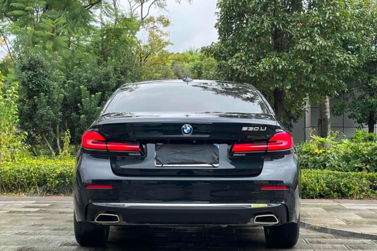 Used BMW 5 Series 2022 530Li Leading Luxury Package