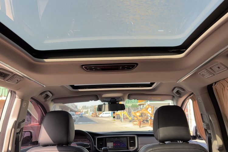 Used GAC Trumpchi M8 2019 320T Ultimate Edition
