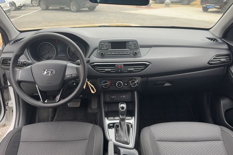 Used Hyundai Celesta 2020 1.6L Automatic GL Enjoyable Edition
