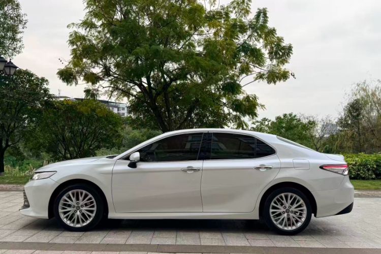 Used Toyota Camry 2019 2.5G Luxury Edition China VI Standard