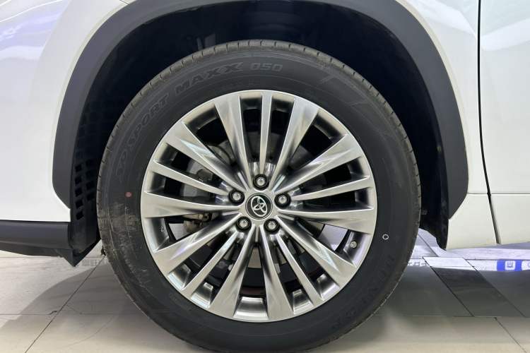 Used Toyota Highlander 2022 Dual-Engine 2.5L Four-Wheel Drive Supreme Edition 7-Seater
