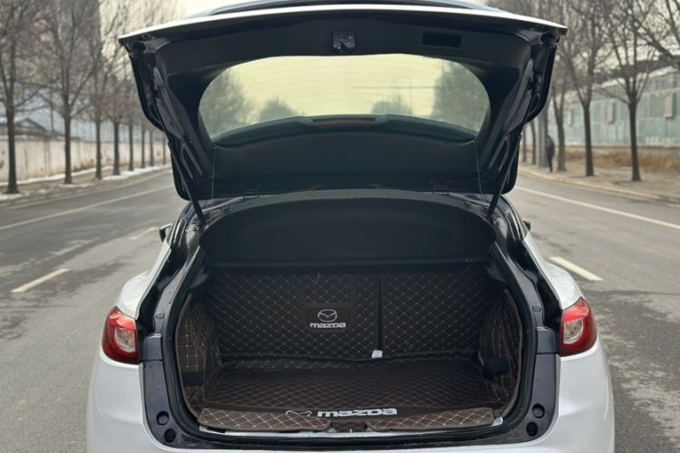 Used Mazda CX-4 2016 2.0L Automatic 2WD Blue Sky Dynamic Edition
