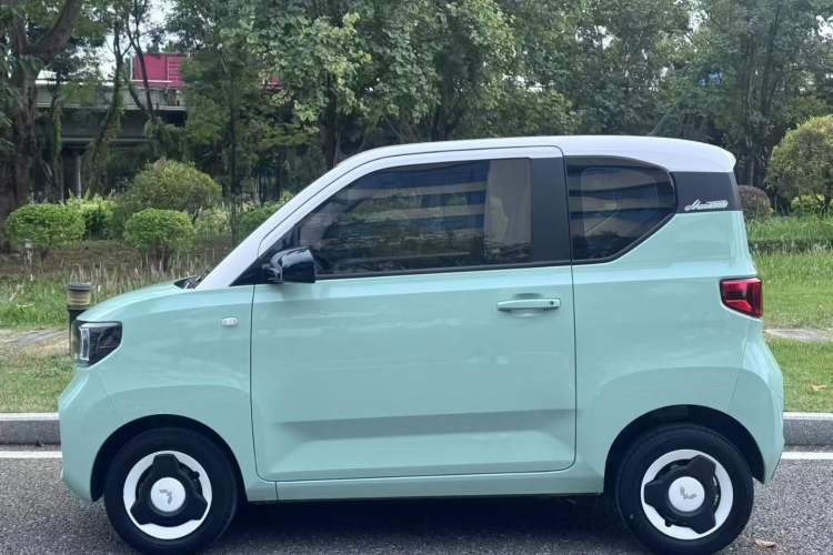 Used Wuling Hongguang MINIEV 2022 Macaron Premium Model – Lithium Iron Phosphate
