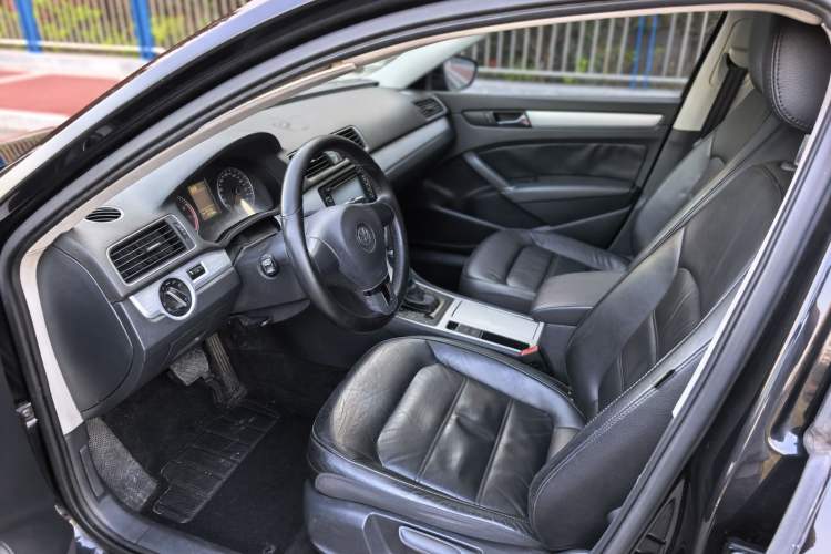 Used Volkswagen Passat 2014 1.8TSI DSG Prestige Edition
