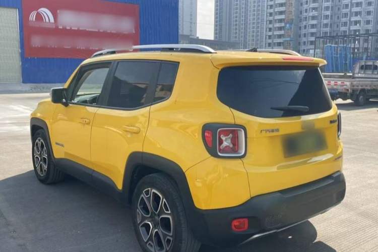 Used  Renegade 2016 1.4T Automatic Smart Edition
