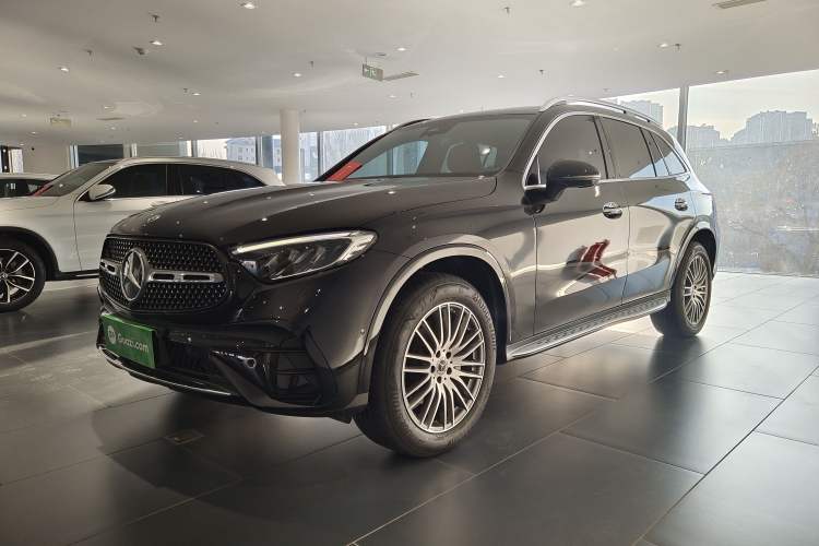 Used Mercedes-Benz GLC 2024 GLC 300 L 4MATIC Dynamic Edition 5-seater
