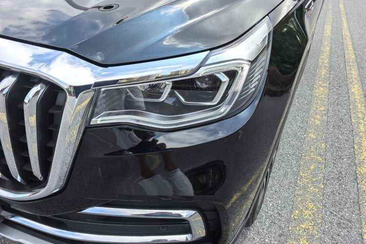 Used Hongqi HS7 2021 2.0T DCT Two-Wheel Drive Smart Connect Flagship Edition
