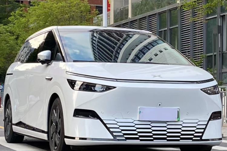 Used XPeng X9 2024 610 Long-Range Pro