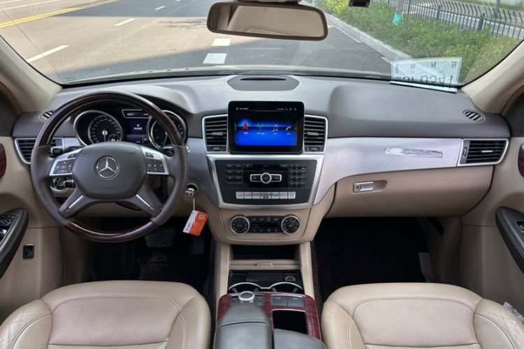 Used Mercedes-Benz M-Class 2015 ML 320 4MATIC