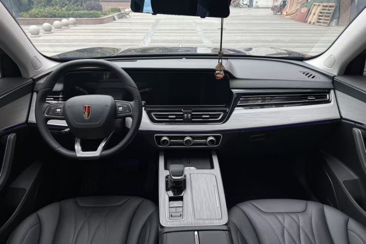 Used Hongqi HS5 2025 2.0T Two-Wheel Drive Flagship Pro Edition
