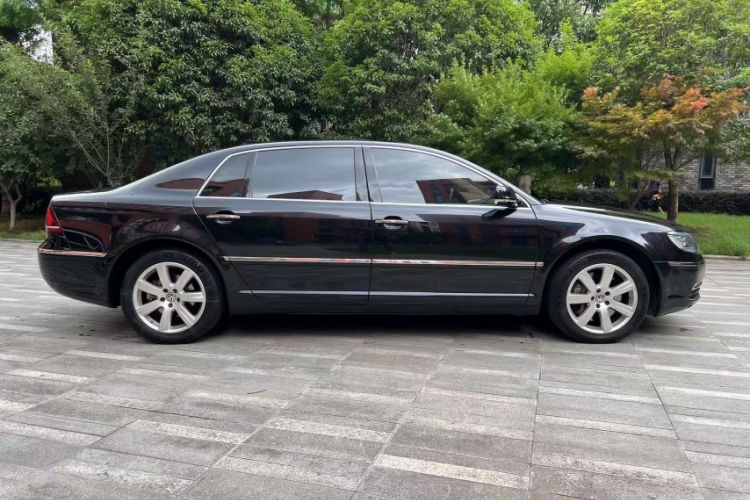 Used Volkswagen Phaeton 2014 3.0L Business Model
