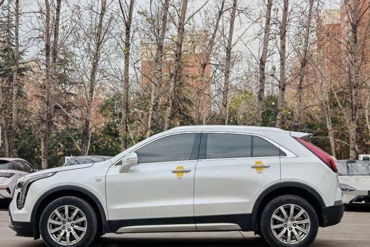 Used Cadillac XT4 2021 28T Two-Wheel Drive Luxury Version