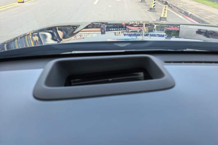 Used Li Auto L6 2024 Pro Model
