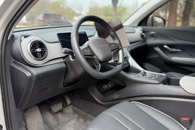 Used BYD Sealion 05 DM-i 2025 DM-i Smart Drive 115KM Flagship Model
