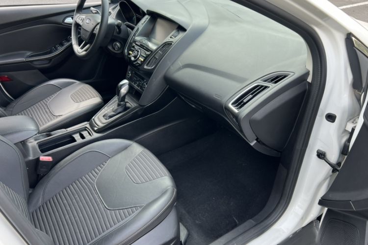 Used Ford Focus 2015 Sedan 1.6L Automatic Trend Model
