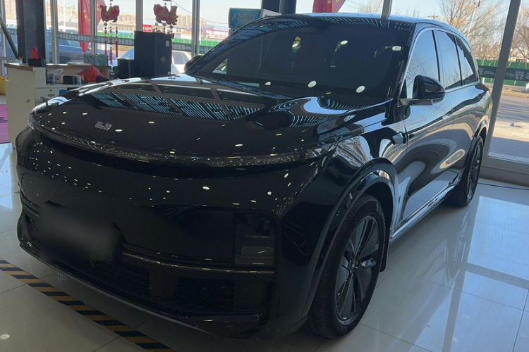 Used Li Auto L8 2024 PRO Model
