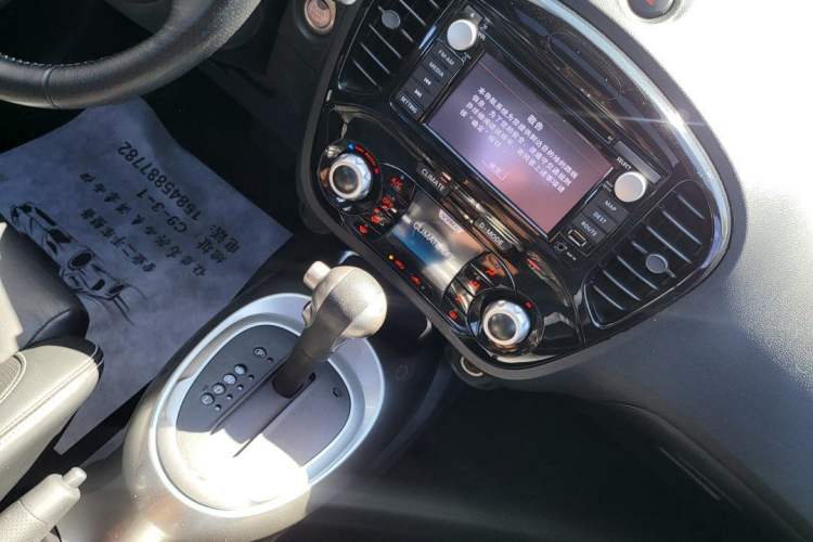 Used Infiniti ESQ 2014 1.6L Spontaneous Edition
