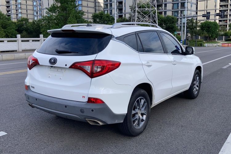 Used BYD Song 2018 1.5TI Manual Smart Connect Enjoyment Model
