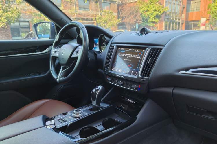 Used Maserati Levante 2018 3.0T Classic Edition
