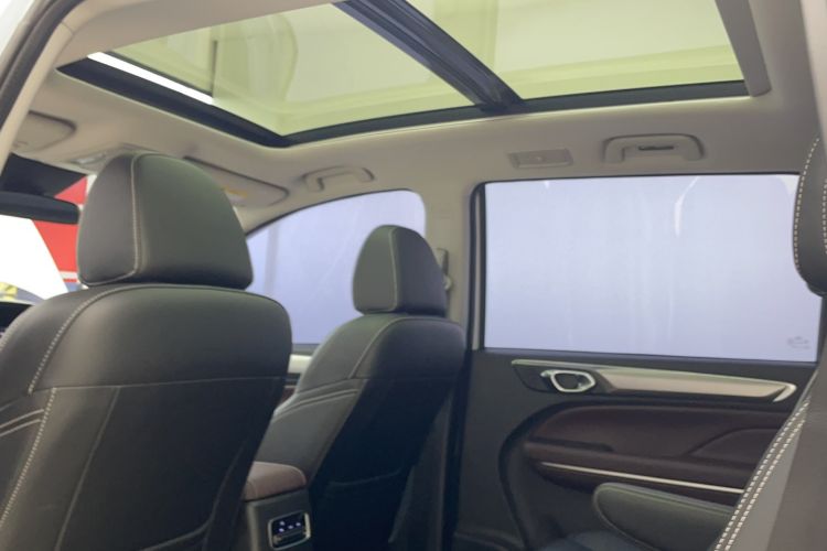 Used GAC Trumpchi M6 2021 PRO 270T DCT Luxury Edition
