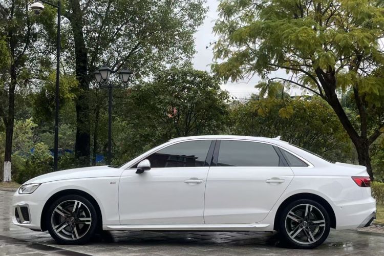 Used Audi A4L 2020 40 TFSI Luxury Dynamic Model
