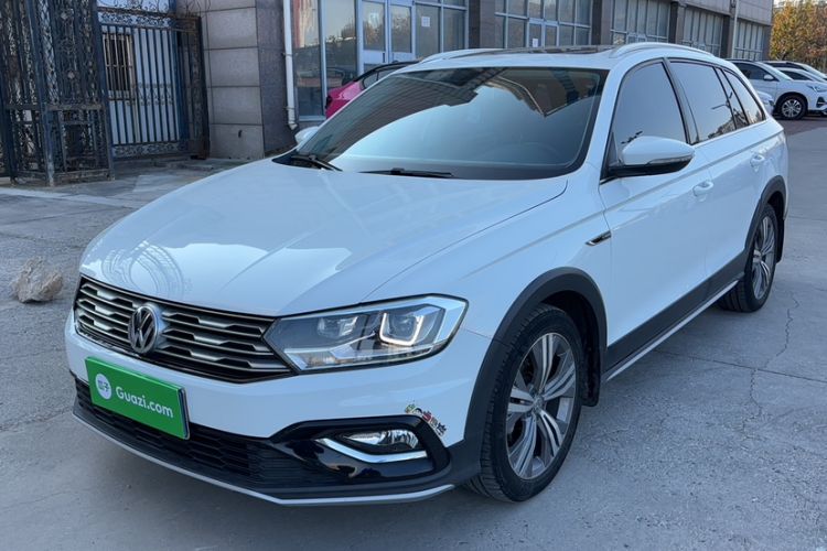 Used Volkswagen C-TREK 2020 1.5L Automatic Comfort Model
