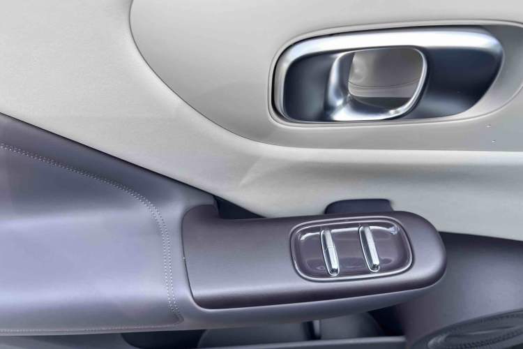 Used Leapmotor B10 2025 510 Joyful Edition