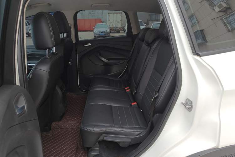 Used Ford Kuga 2018 EcoBoost 180 Two-Wheel-Drive Elite Trim
