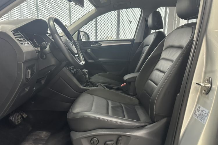 Used Volkswagen Tiguan L 2018 Revised Version 330TSI Automatic Two-Wheel Drive Comfort Edition