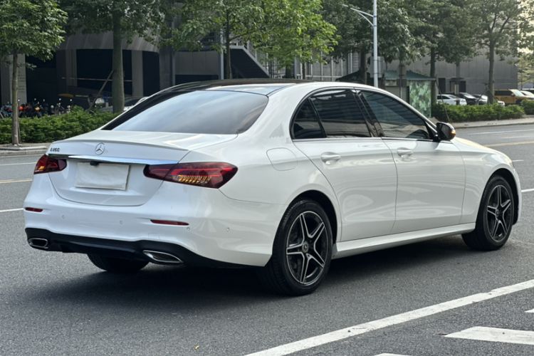 Used Mercedes-Benz E-Class 2021 E 260 Stylish Sports Edition
