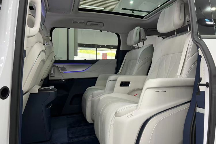 Used Buick GL8 New Energy 2024 Lu Zun Luxury Edition 6-Seater
